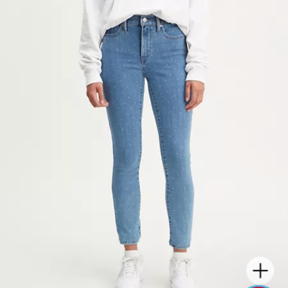 Levi’s 311 Shaping Skinny in Polka Dot